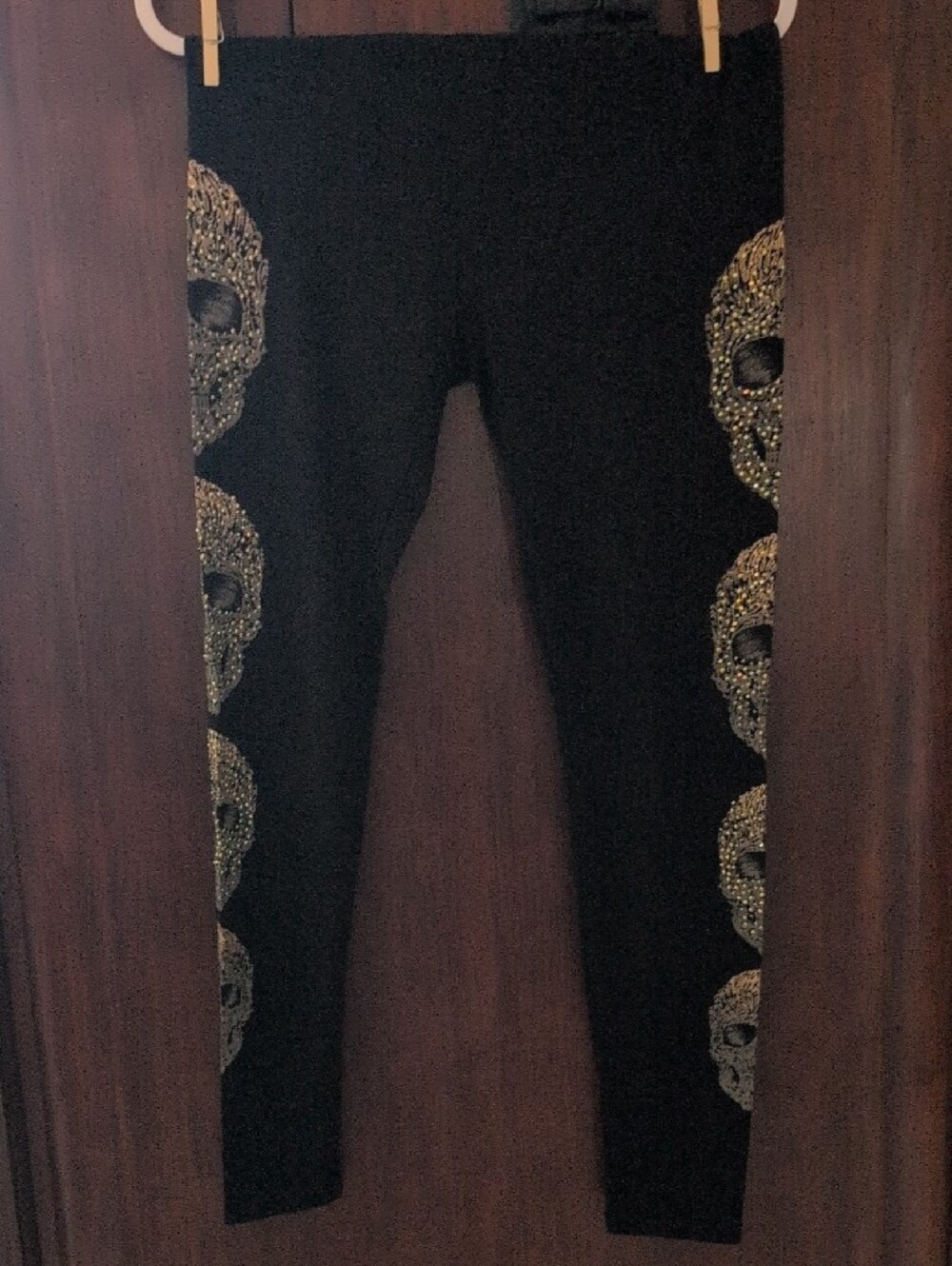 Vocal Black Leggings with Gold Skull Stud Embellishments - Picture 3 of 4